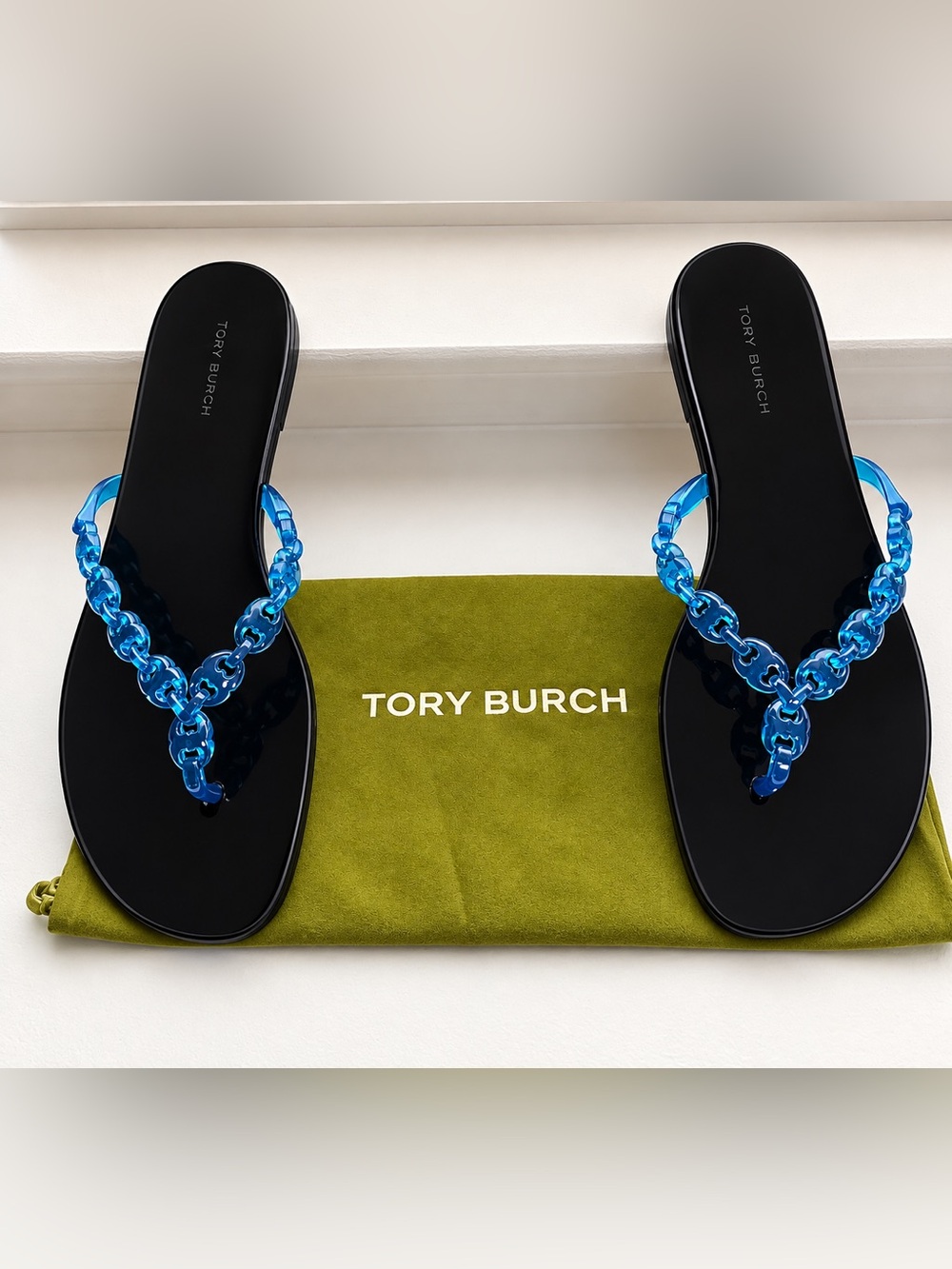 🩵NWOB- Tory Burch Gemini Link Jelly Flip Flops Blue Black Sz 8🩵